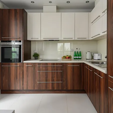 Lumina I 3br With Balcony I 2 Bathrooms I Parking I Ac I Mall Wola * Varšava